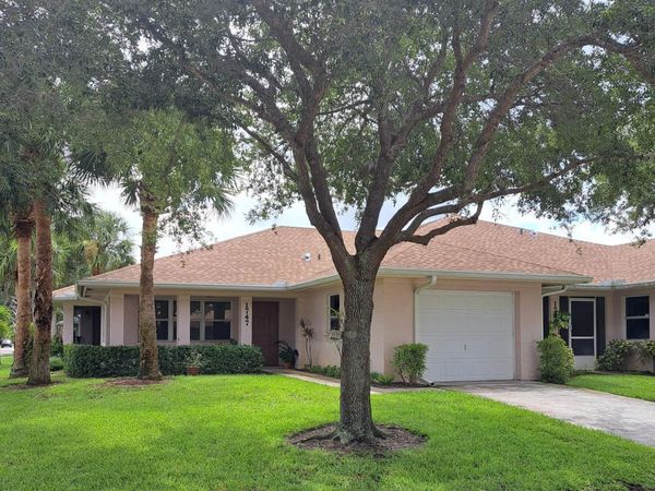 1747 N Dovetail Drive, Unit A, Fort Pierce, FL 34982