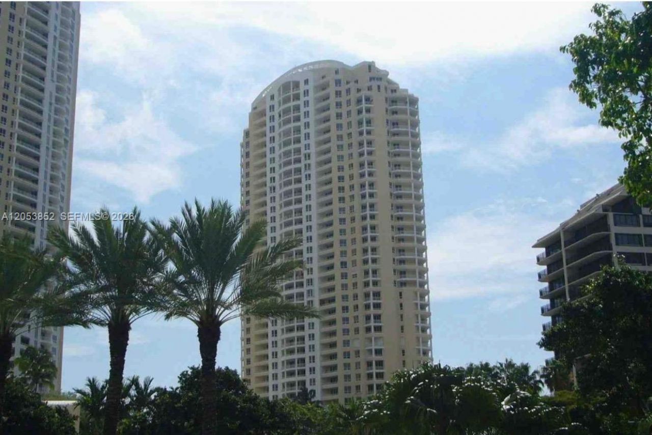 808 Brickell Key Dr , Unit 606, Miami, FL 33131 Photo