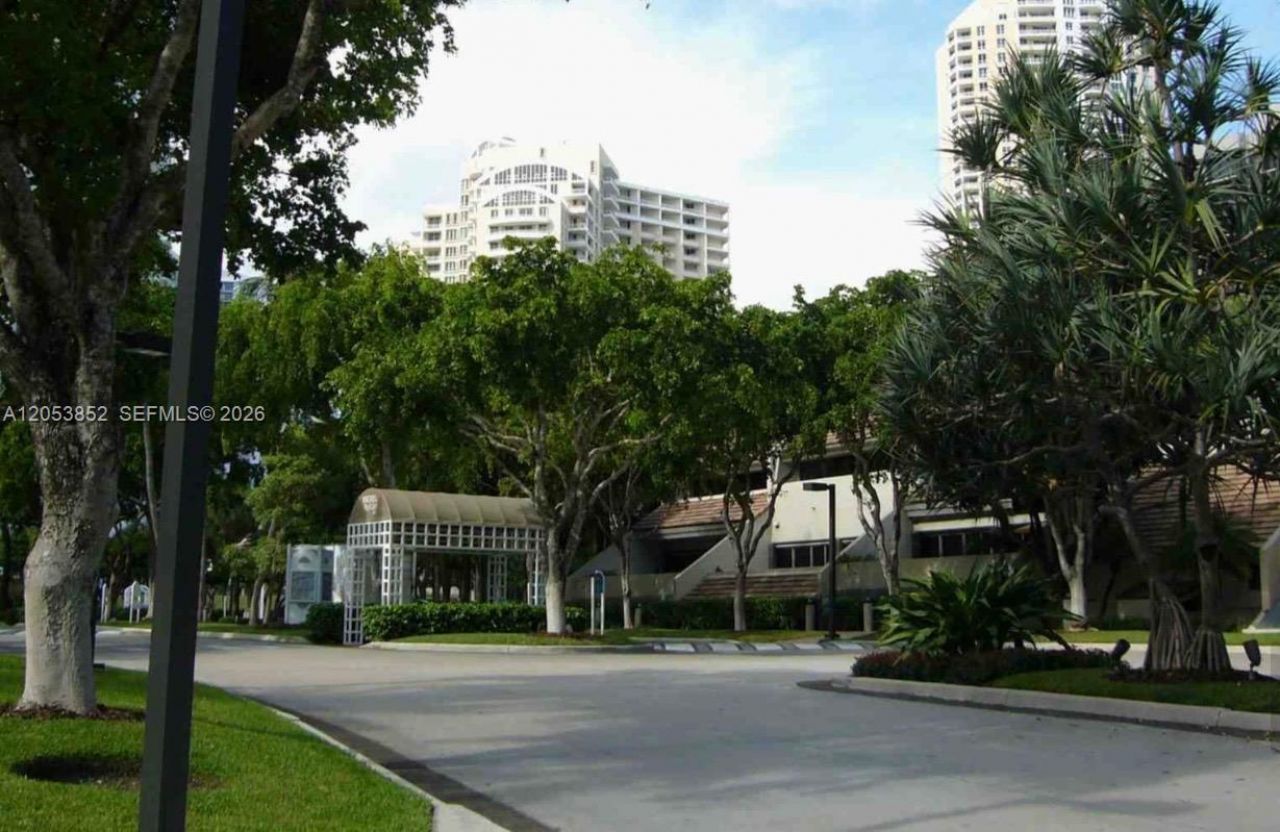 808 Brickell Key Dr , Unit 606, Miami, FL 33131 Photo