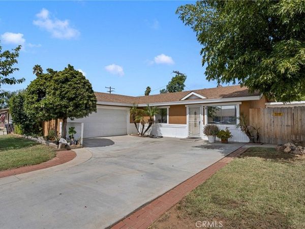 24548 Hemlock, Moreno Valley, CA 92557