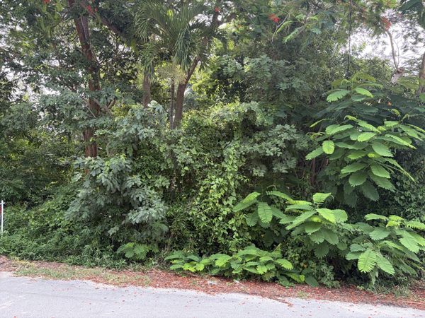 657 Colson Drive, KEY LARGO, FL 33037