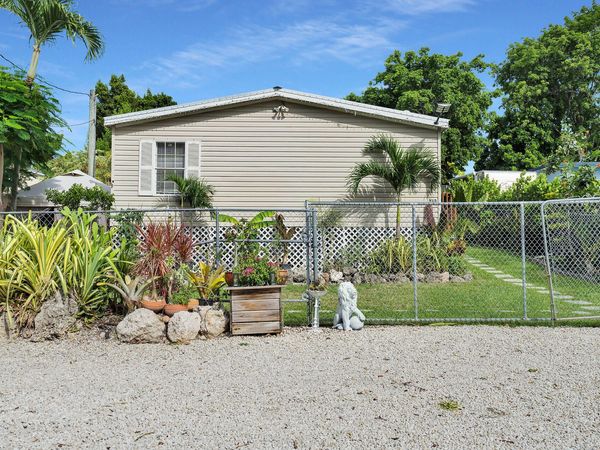 915 Plantation Road, KEY LARGO, FL 33037