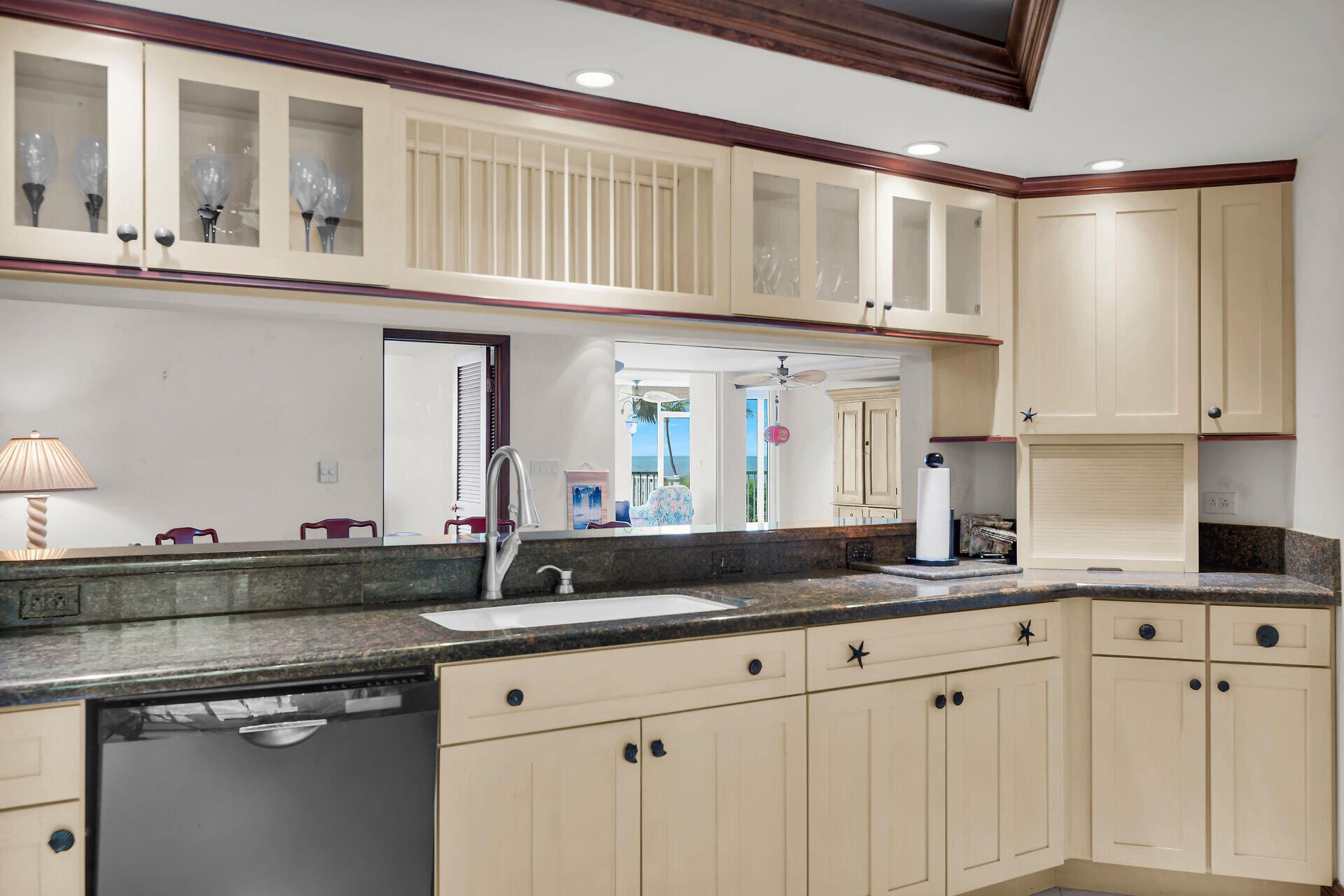 87851 Old Highway, Unit P3, Islamorada, FL 33036 Photo