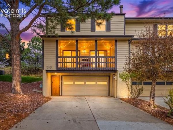 313 Raspberry Lane, Monument, CO 80132