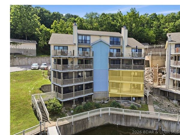 262 Bluff Boulevard, Unit 1A, Camdenton, MO 65020