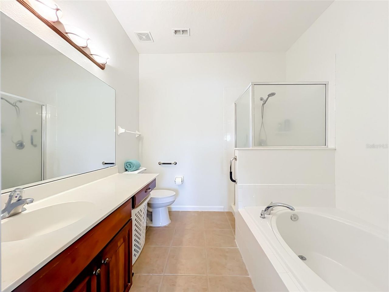 16543 Cedar Crest Drive , Orlando, FL 32828 Photo