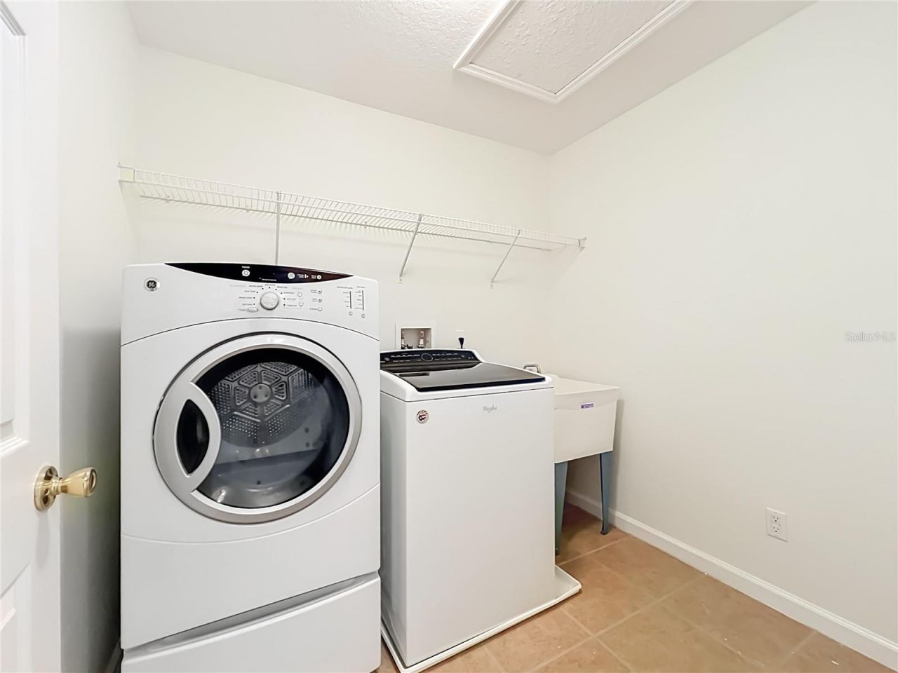 16543 Cedar Crest Drive , Orlando, FL 32828 Photo