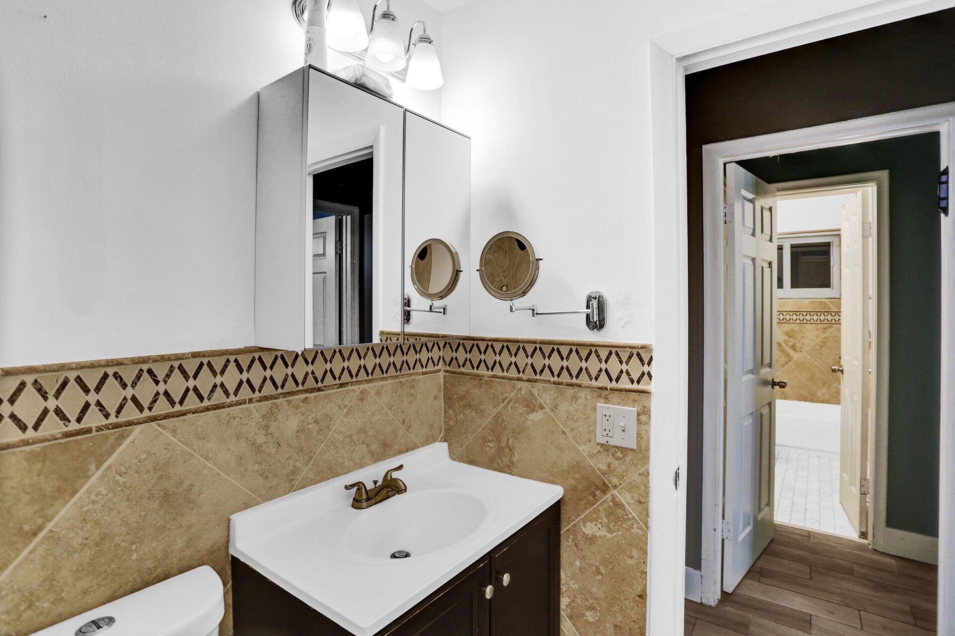 600 NE 7th Avenue, Unit 8, Fort Lauderdale, FL 33304 Photo
