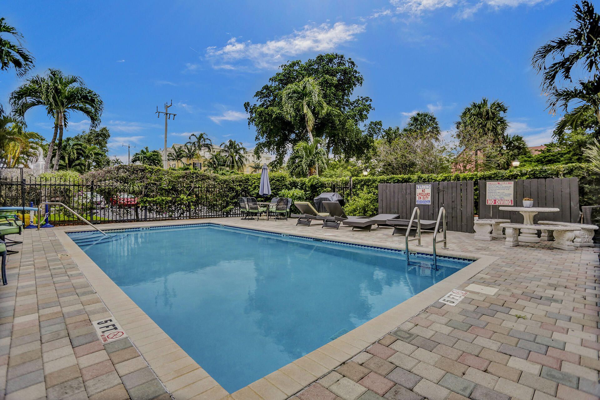 600 NE 7th Avenue, Unit 8, Fort Lauderdale, FL 33304 Photo