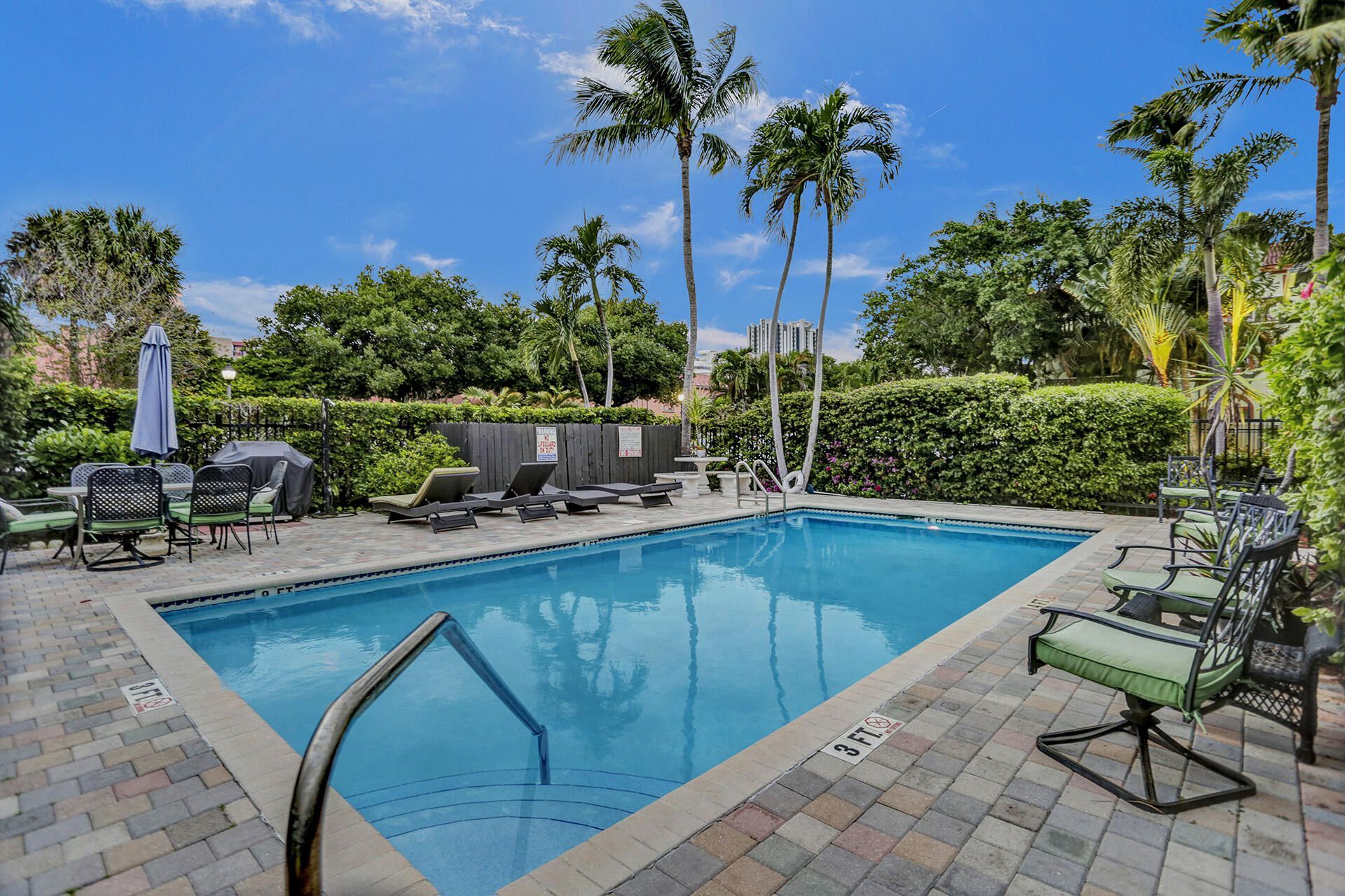 600 NE 7th Avenue, Unit 8, Fort Lauderdale, FL 33304 Photo