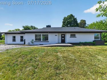 5200 Lapeer Road, Burton, MI 48509