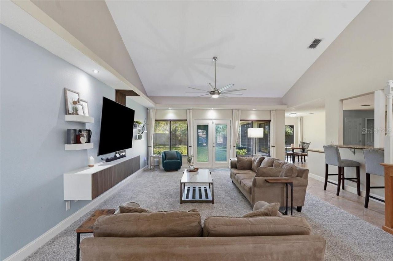 16043 Penwood Drive, Tampa, FL 33647 Photo