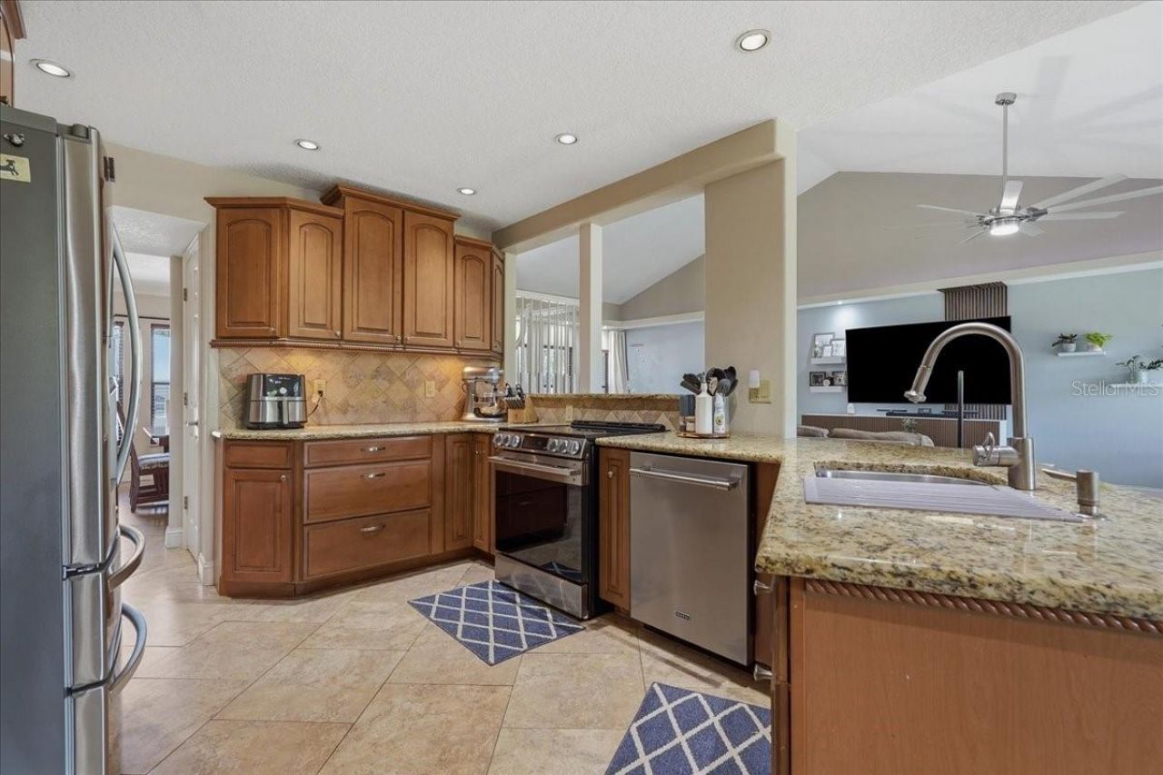 16043 Penwood Drive, Tampa, FL 33647 Photo