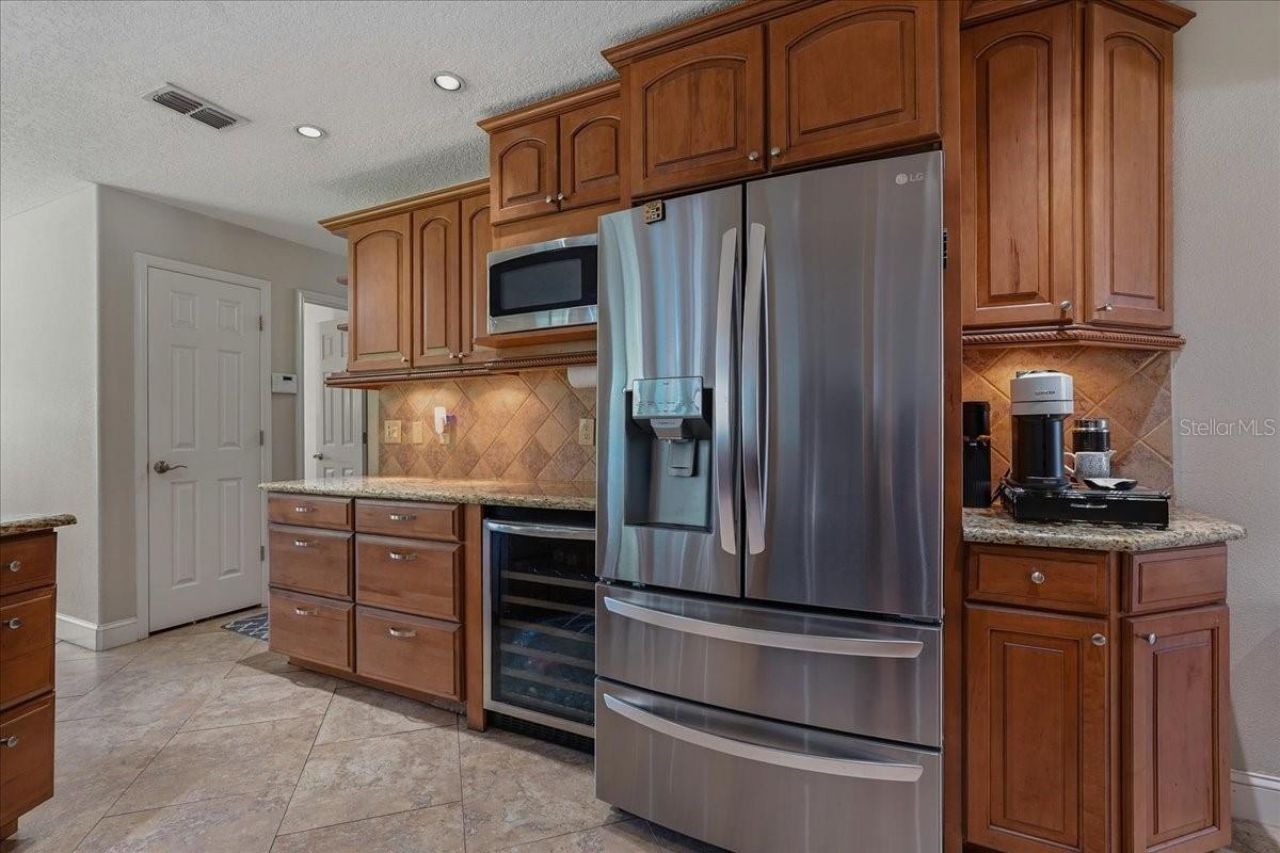 16043 Penwood Drive, Tampa, FL 33647 Photo