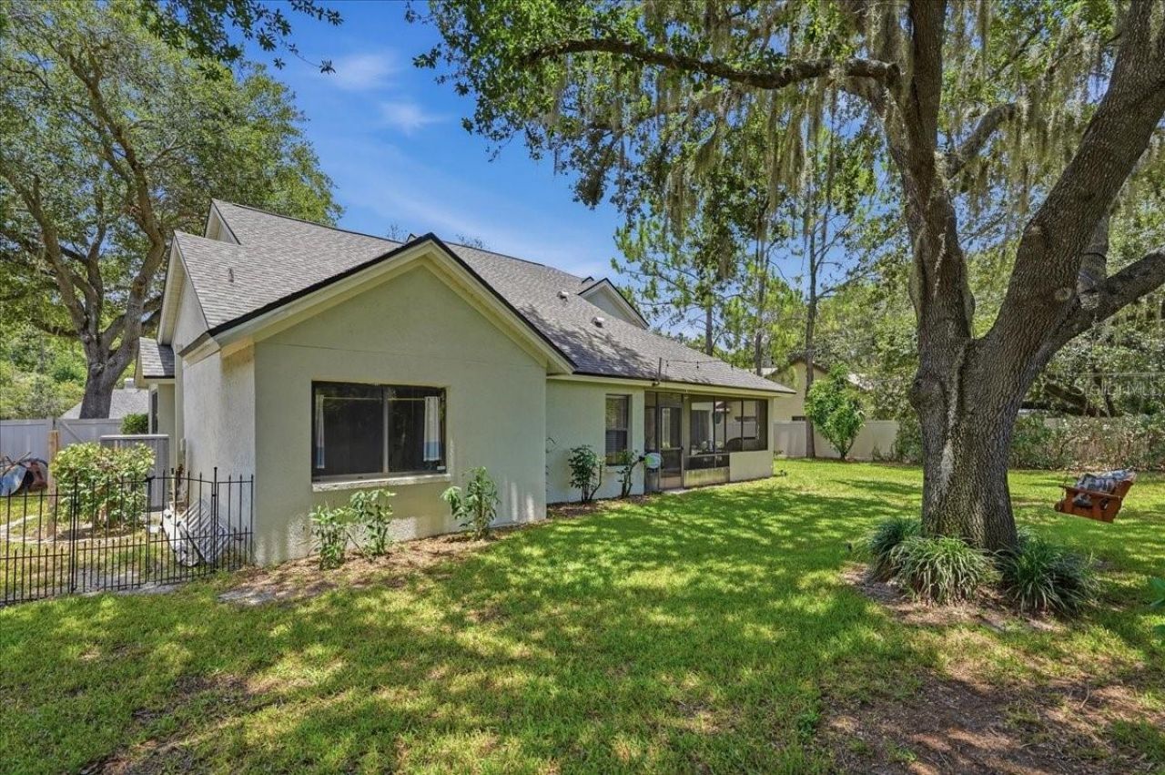 16043 Penwood Drive, Tampa, FL 33647 Photo