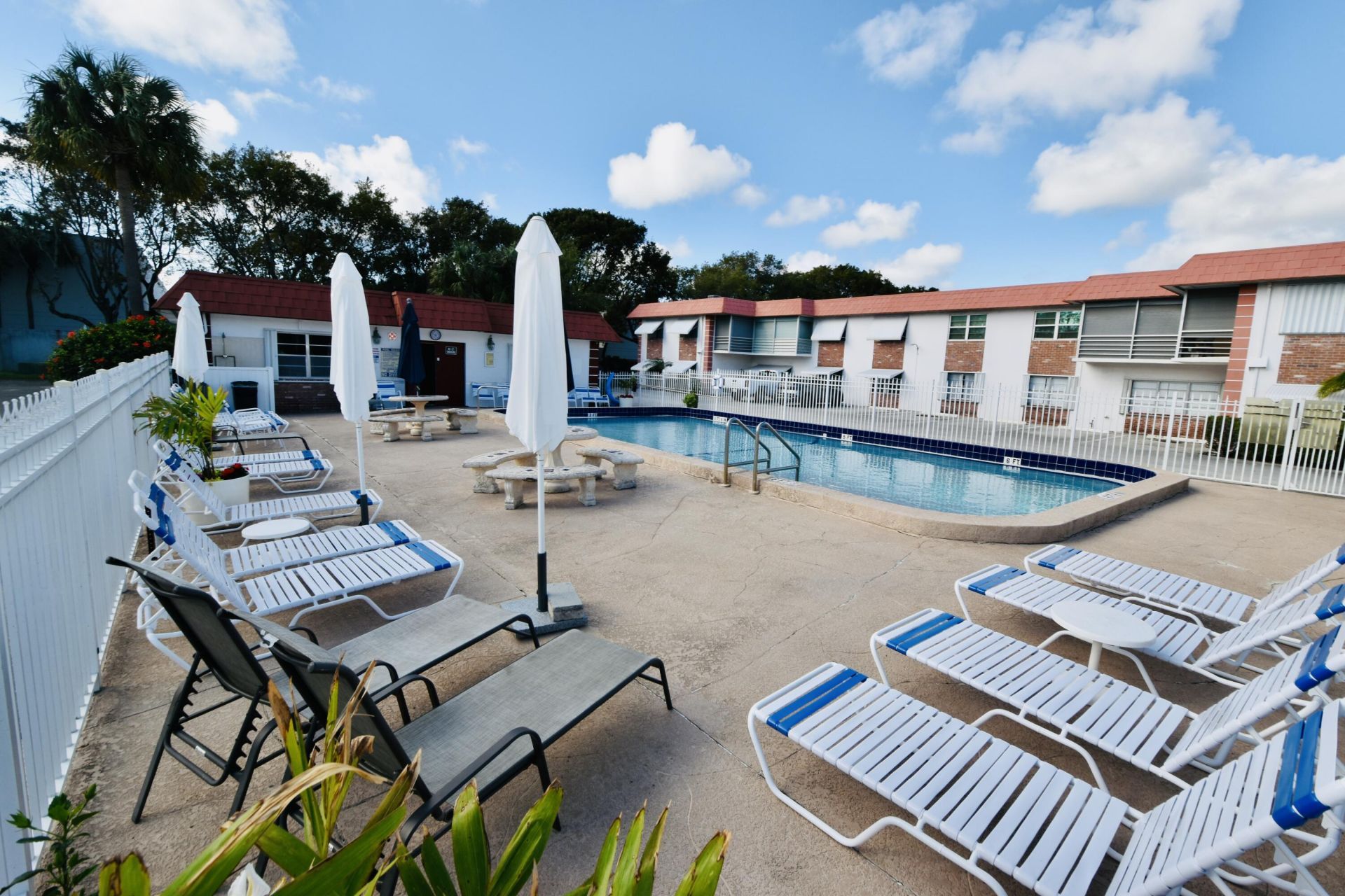 3550 NW 8th Avenue, Unit 312, Pompano Beach, FL 33064 Photo