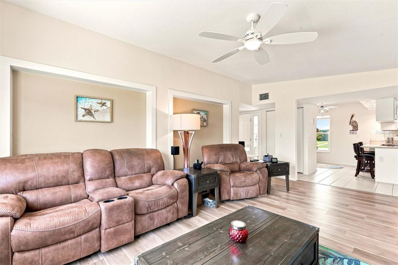 22580 Bolanos Court, Port Charlotte, FL 33952 Photo