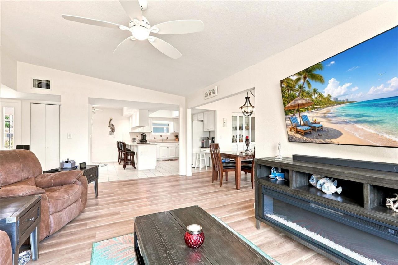 22580 Bolanos Court, Port Charlotte, FL 33952 Photo