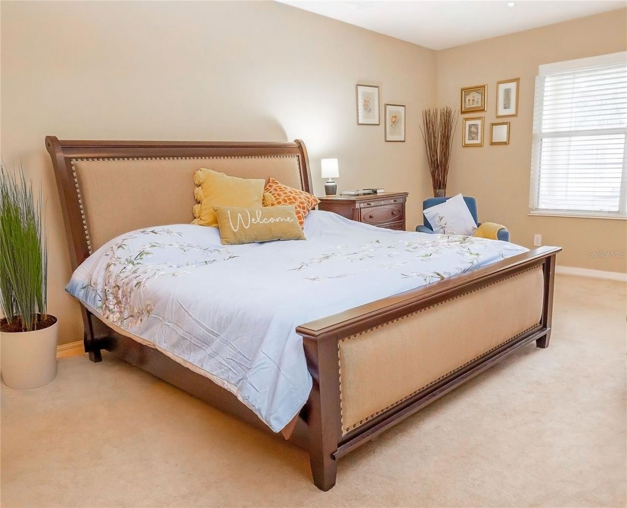 307 Carriage Oak Pl, Seffner, FL 33584 Photo