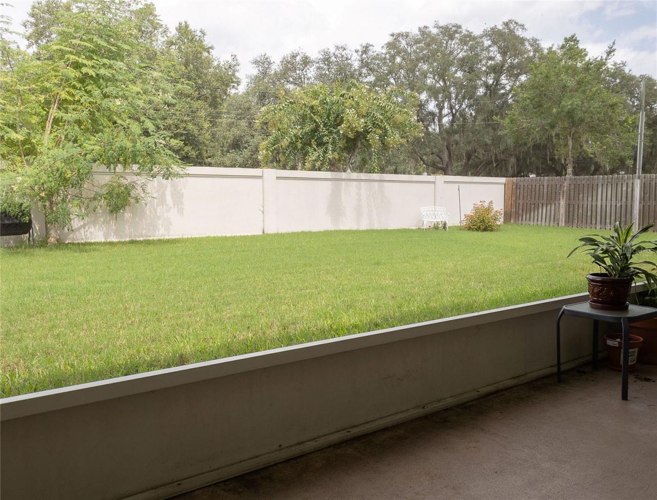 307 Carriage Oak Pl, Seffner, FL 33584 Photo