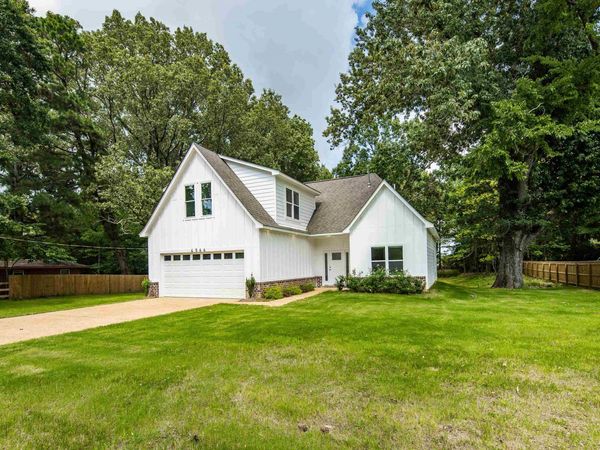 4566 E INDEPENDENT RD, Bartlett, TN 38002
