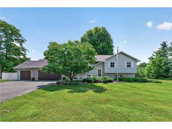 N7992 988th Street, River Falls, WI 54022