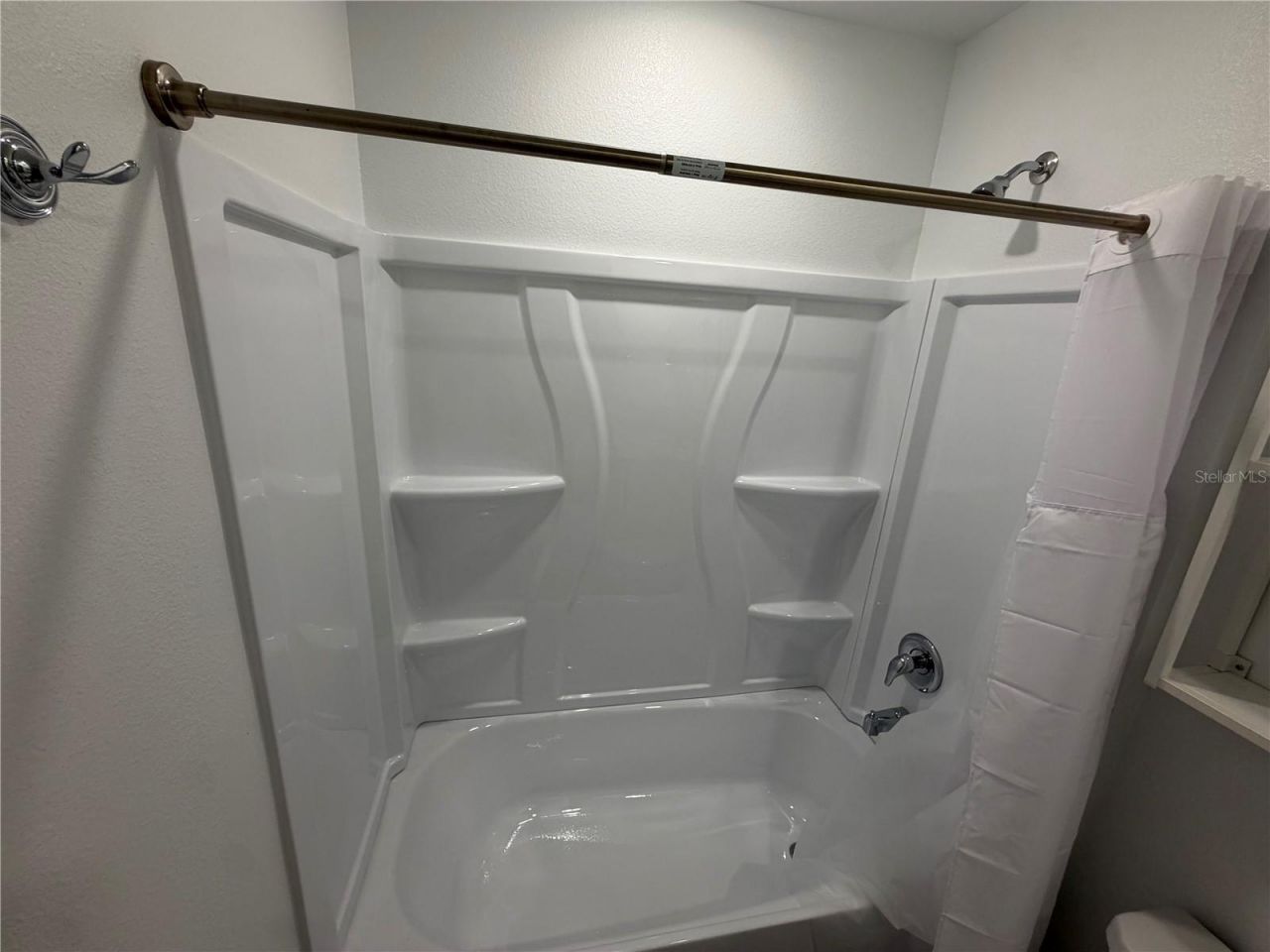 2466 Hallow Garden Rd , Eustis, FL 32726 Photo