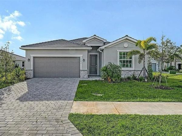 10896 PINOT DRIVE , VENICE, FL 34293