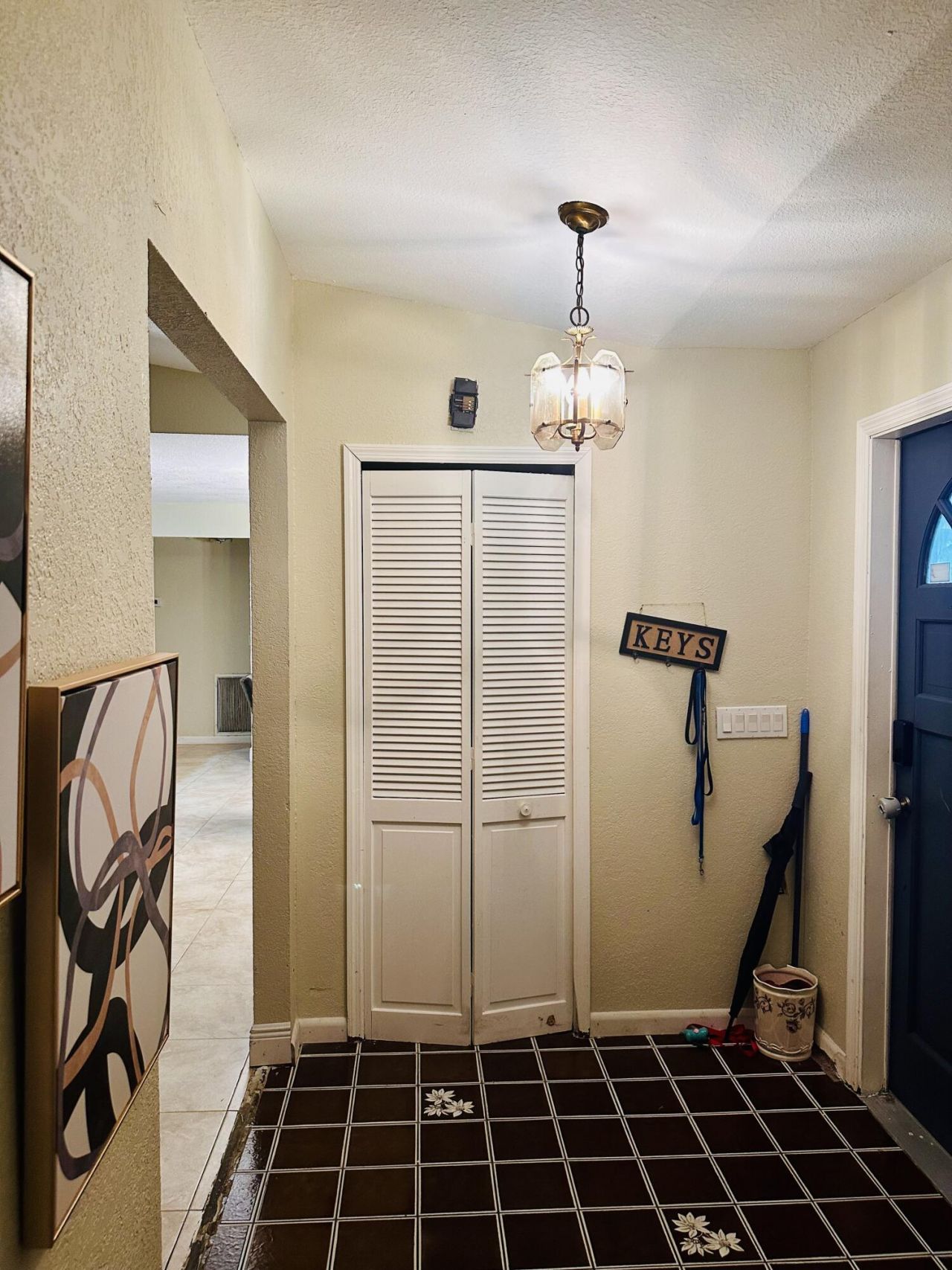 637 SE Thornhill Drive, Port Saint Lucie, FL 34983 Photo
