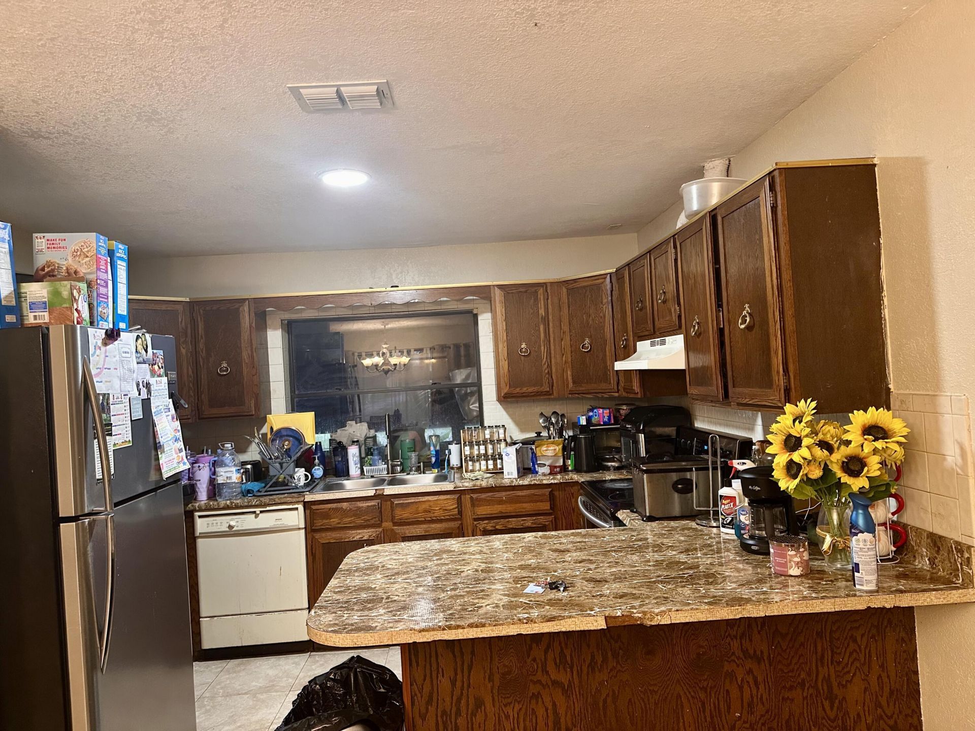 637 SE Thornhill Drive, Port Saint Lucie, FL 34983 Photo