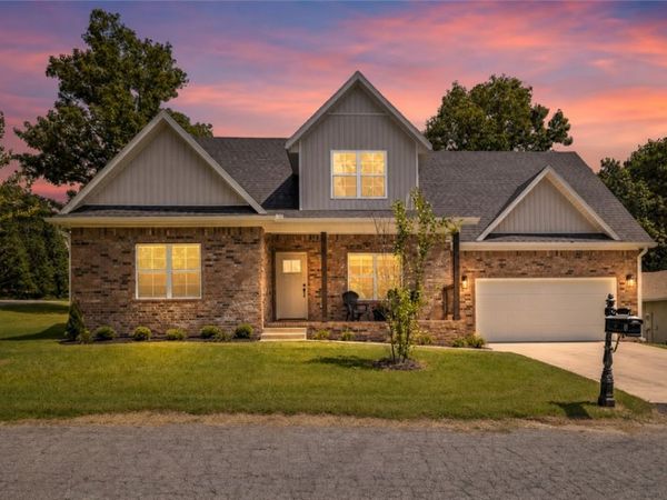 1 Kirkcudbright Drive, Bella Vista, AR 72715