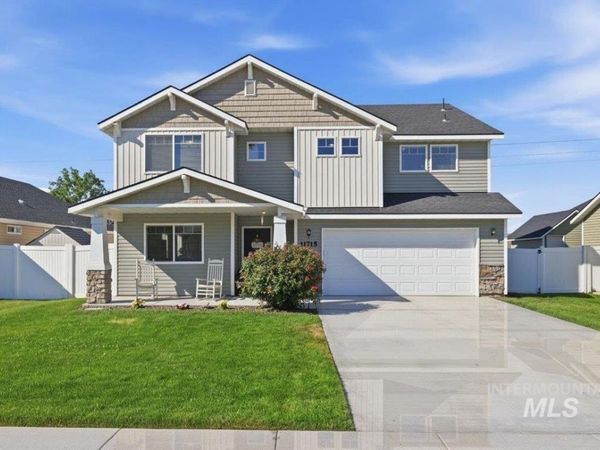 11715 Jump Creek Dr, Caldwell, ID 83605