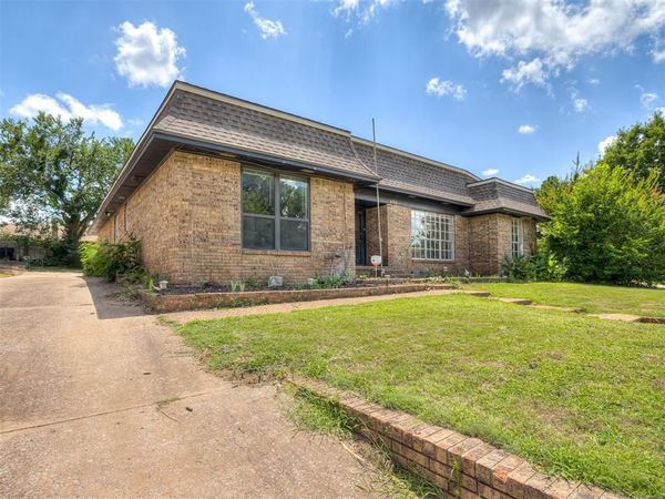 406 Hardy Drive, Edmond, OK 73013