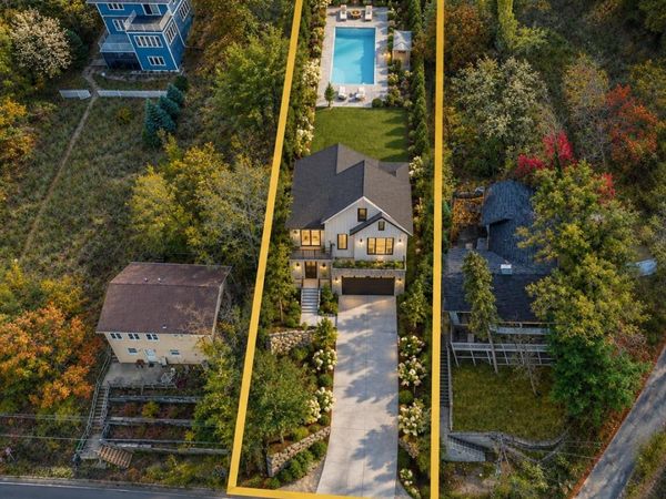 605 Lake Shore Drive, Michigan City, IN 46360