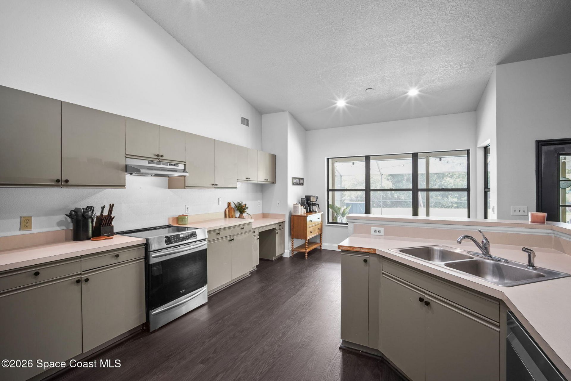 4427 Lantern Drive , Titusville, FL 32796 Photo