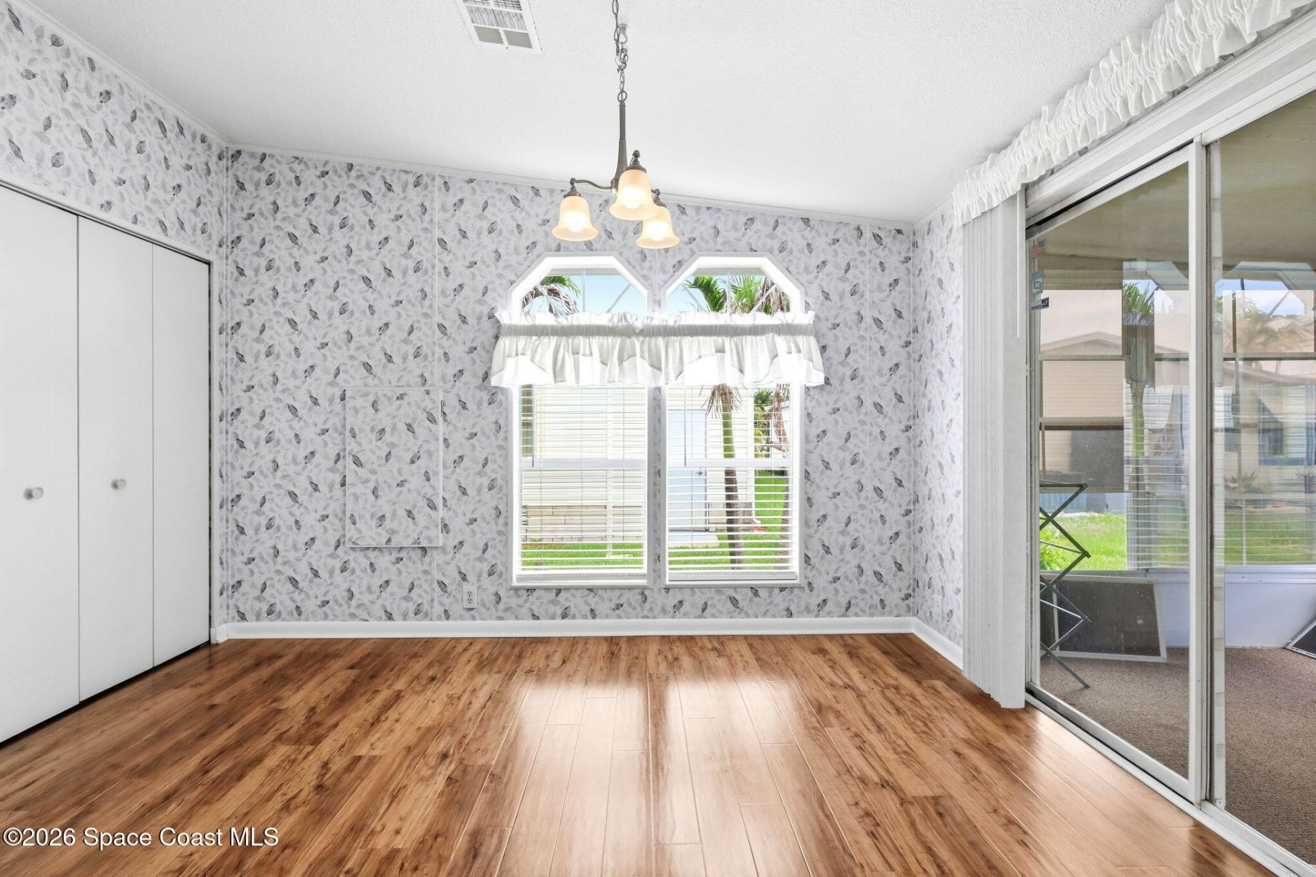 5374 Hammerstone Court , Unit M11, Micco, FL 32976 Photo