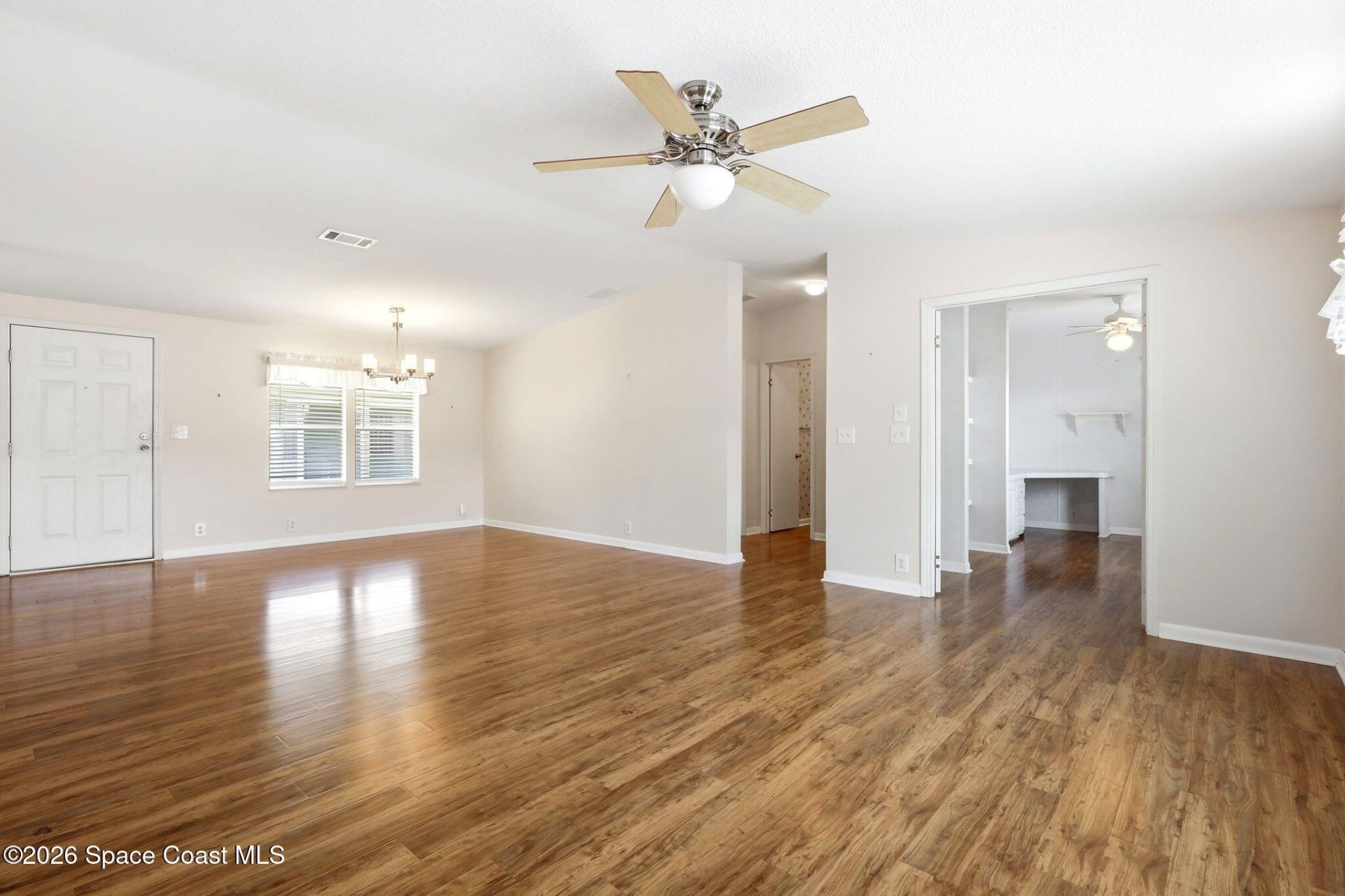 5374 Hammerstone Court , Unit M11, Micco, FL 32976 Photo