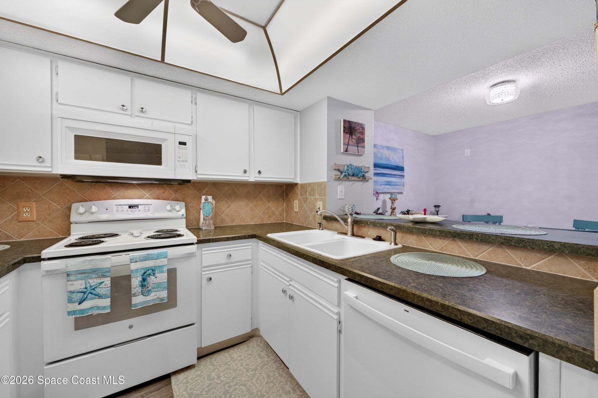 997 Sonesta Avenue NE , Unit 202, Palm Bay, FL 32905 Photo
