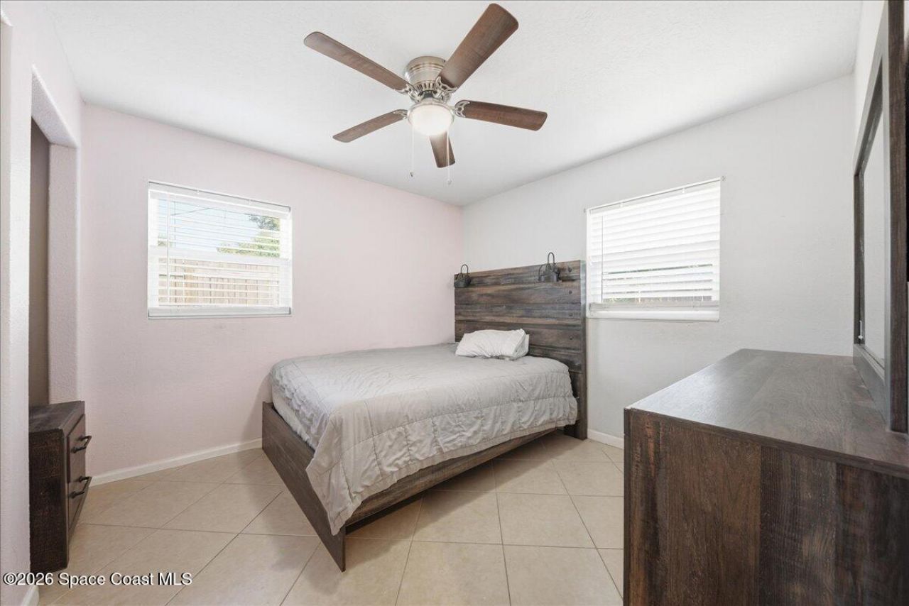 1792 Washington Avenue , Melbourne, FL 32935 Photo