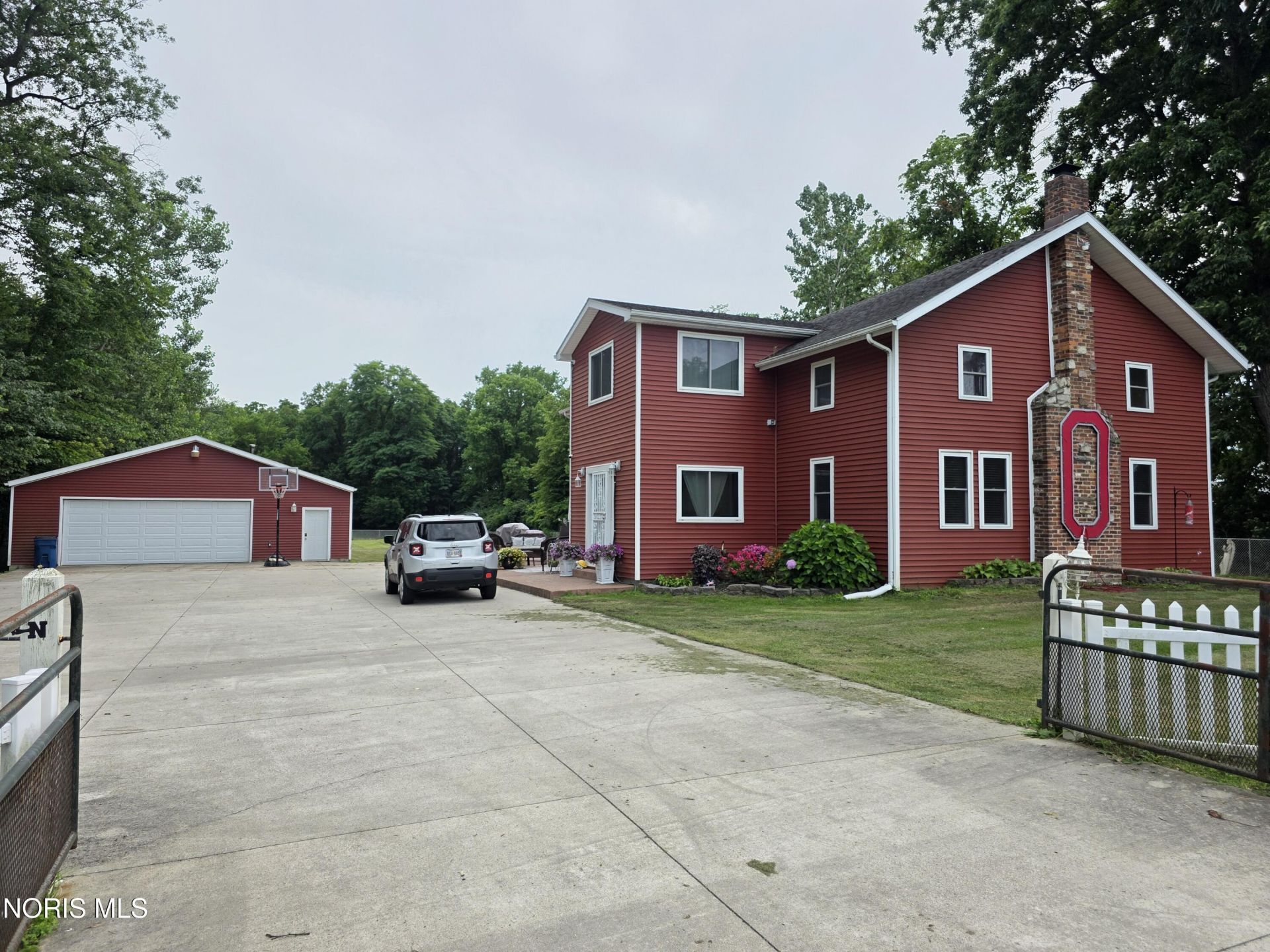 Please Call, Holland, OH 43528