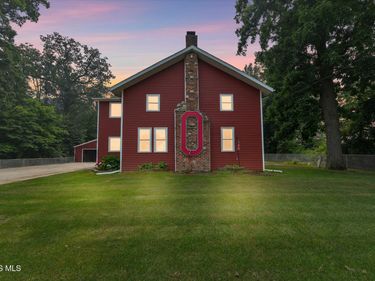7963 Garden Road, Holland, OH 43528