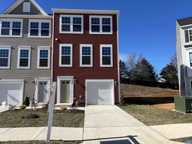 325 WILLOWSHIRE CT , Waynesboro, VA 22980
