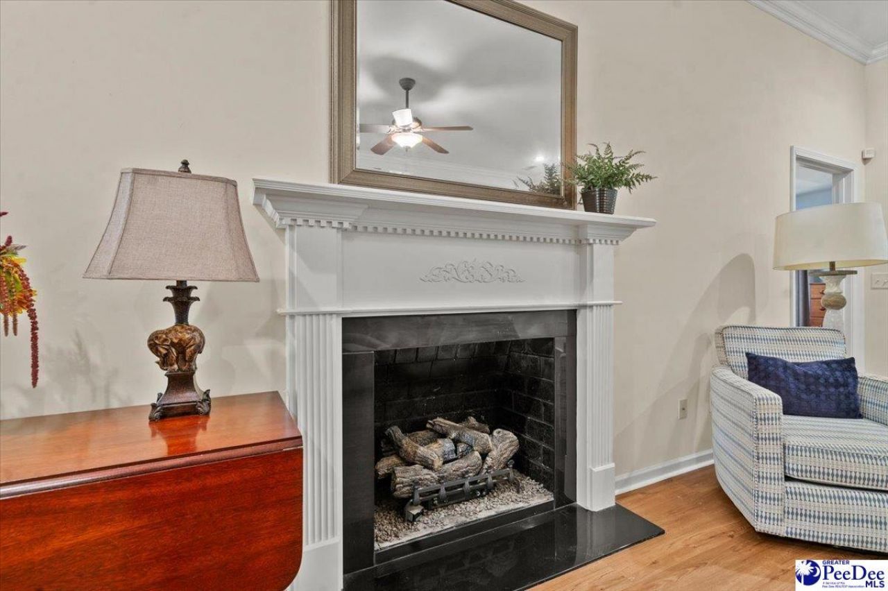 2273 Inverness Dr. Photo 12