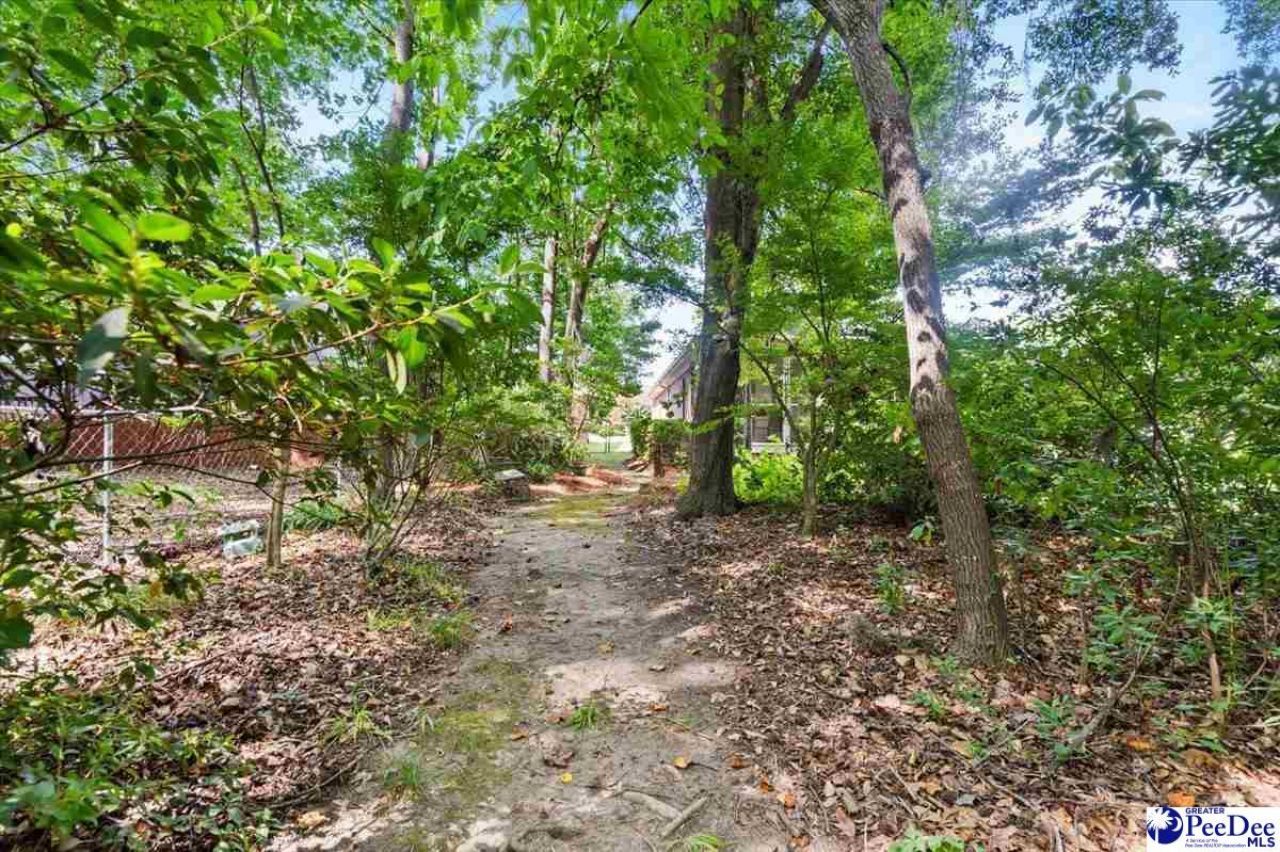 2273 Inverness Dr. Photo 34