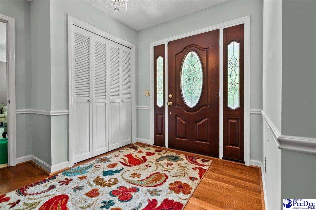 2330 S Hallmark Dr. Photo 7