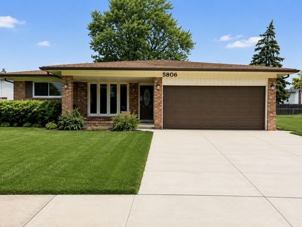 5806 Wedgewood Road, Canton, MI 48187