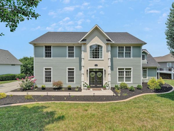 42 Peaks View DR , Moneta, VA 24121