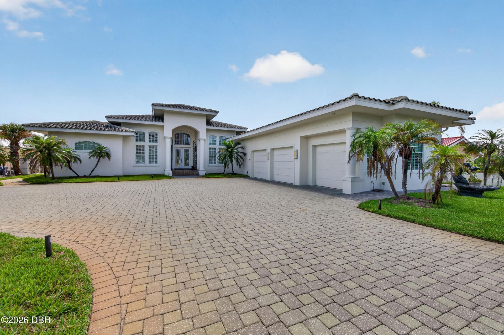3020 S Peninsula Drive, Daytona Beach Shores, FL 32118 Photo