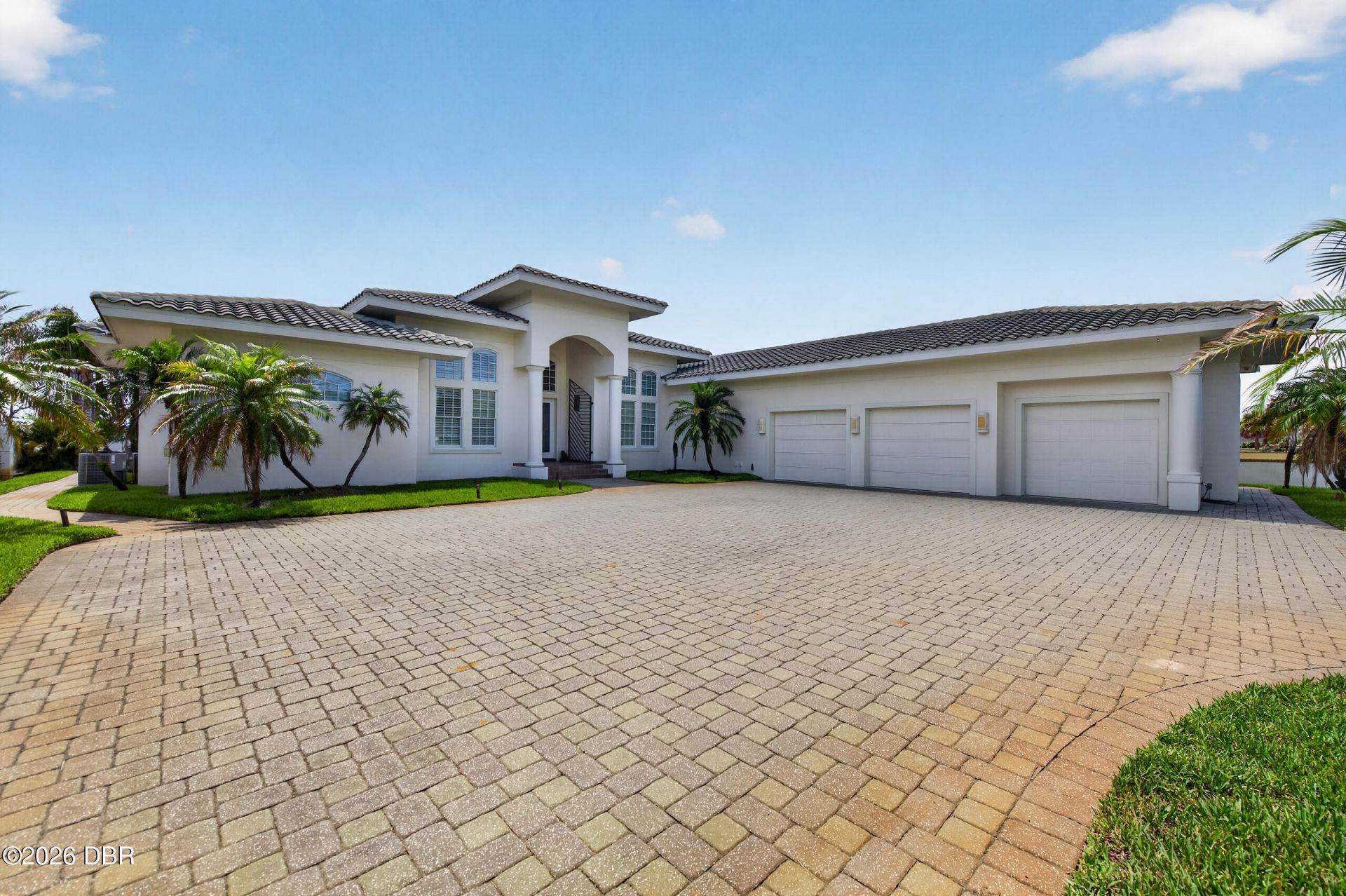 3020 S Peninsula Drive, Daytona Beach Shores, FL 32118 Photo