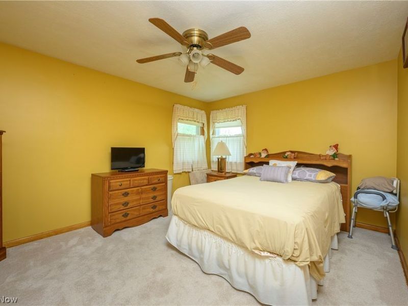 318 S Reeves Avenue , Dover, OH 44622 Photo 15
